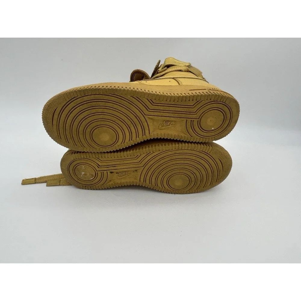 Size 8 - Women's Nike Air Force 1 High Wheat Gold‎